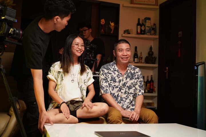 NSND Công Lý và Thục Anh trong phim tài liệu "Có một chòm sao".